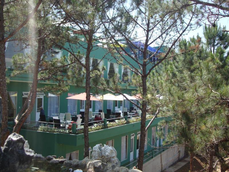 Rung Hoa Hotel Далат Экстерьер фото